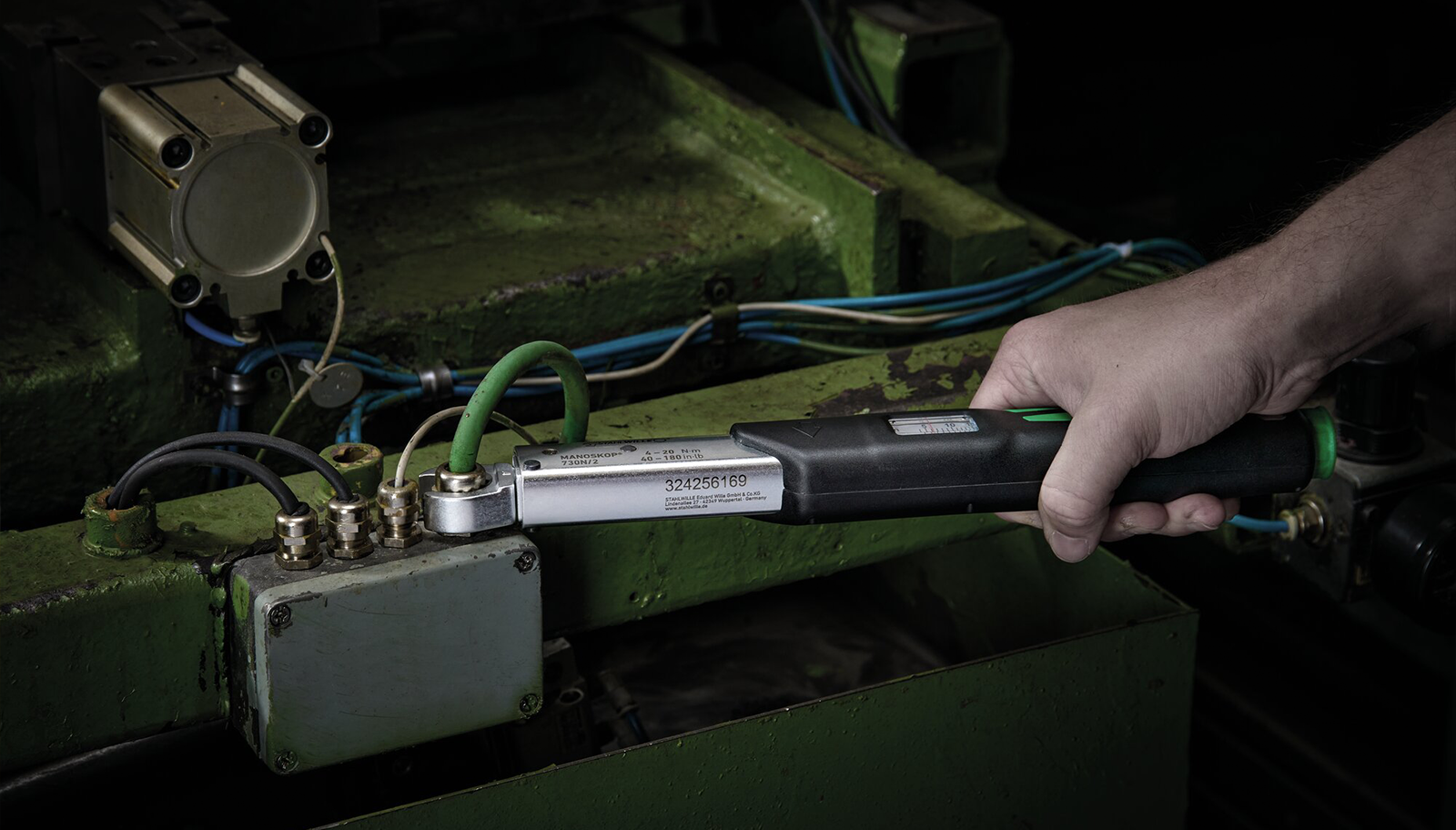 STAHLWILLE MANOSKOP® 730N Torque Wrench 4–20 Nm ประแจปอนด์สำหรับงานที่ต้องการความแม่นยำ